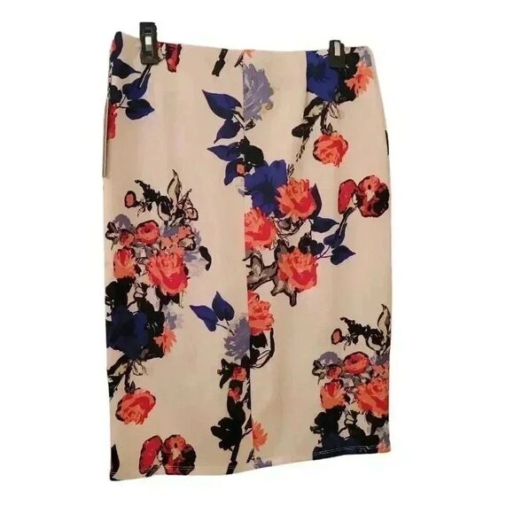 NYCC Women's White, Black, Navy, Red & Orange Floral Poly/Spandex Straight Pull - Picture 2 of 9